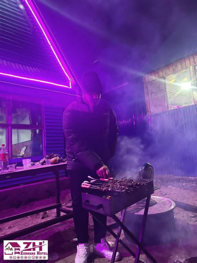 Zobhana Hotel Kalinchowk Charikot Eksteriør billede